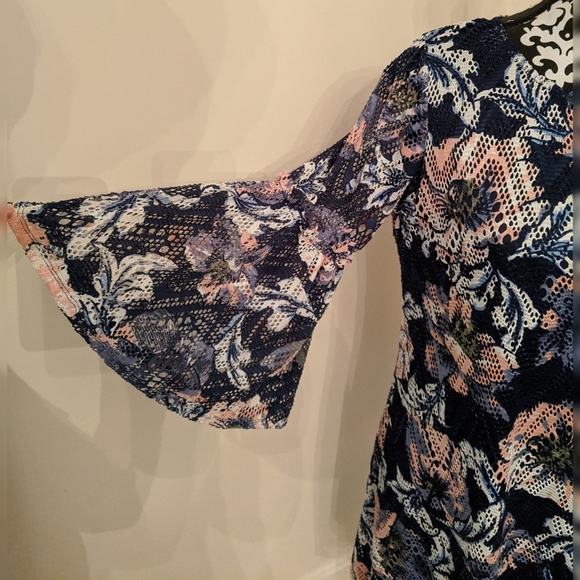 NWT Navy Blue and floral Westport dress - Picture 7 of 7